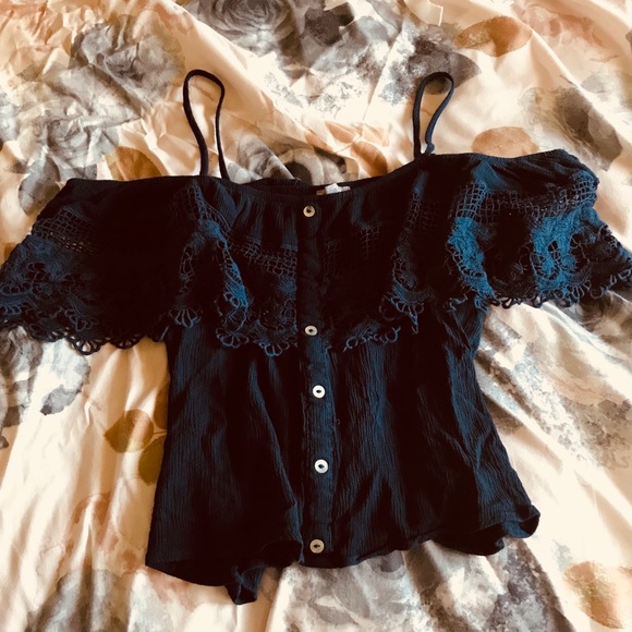 Charlotte Russe Tops - Charlotte Russe Navy Blue Cropped Top